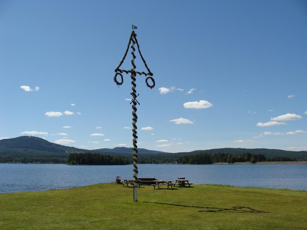 Tomtelandstugan Mora Exterior photo