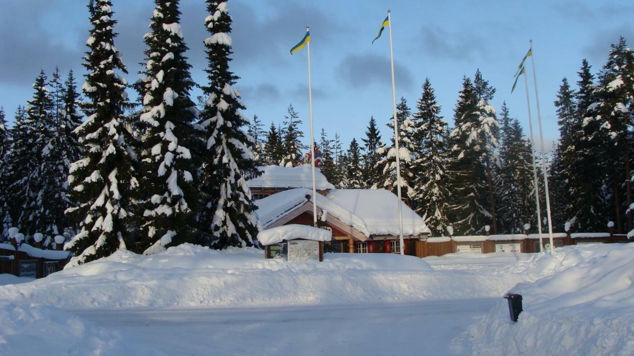 Tomtelandstugan Mora Exterior photo